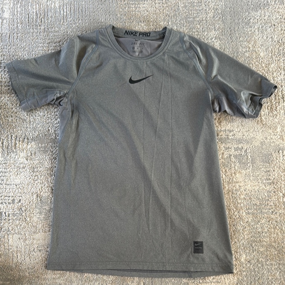 Nike Gray Performance Short Sleeve Tee